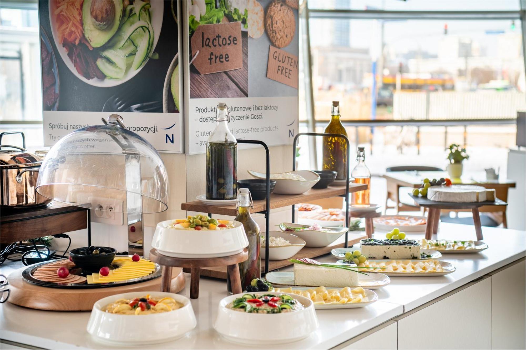 Novotel Warszawa Centrum Esterno foto Lactose free products