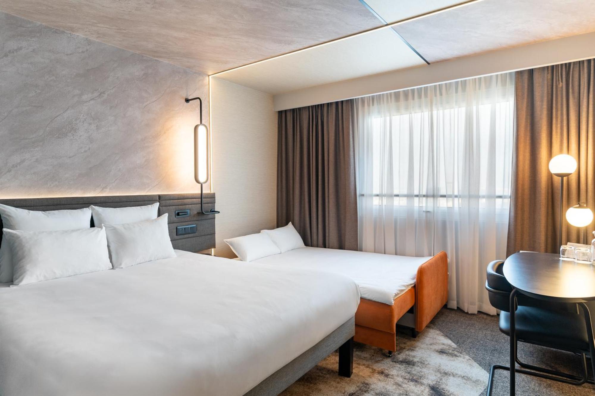 Novotel Warszawa Centrum Esterno foto Room interior